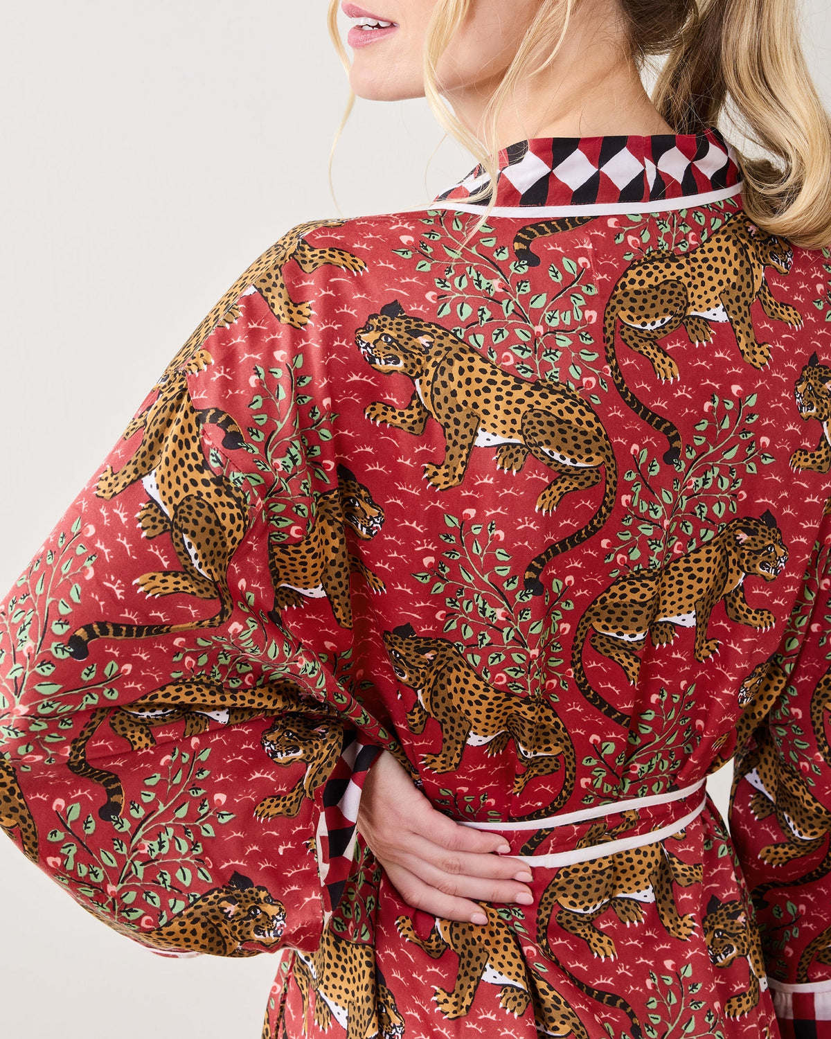 Bagheera Checkered Robe - Scarlet