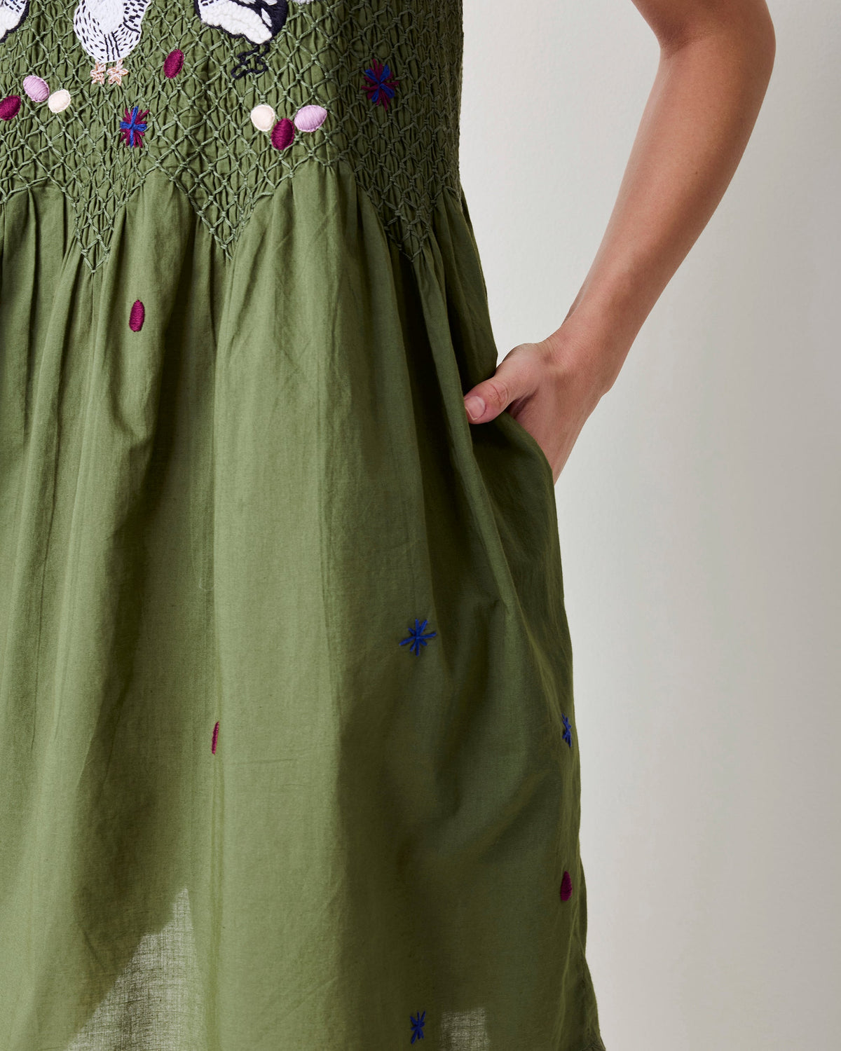 Chickens & Roosters Embroidered Shortie - Olive
