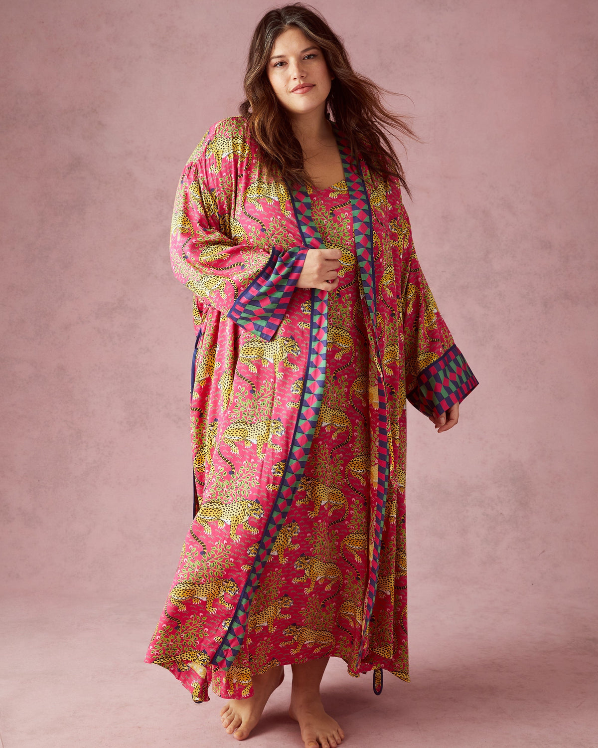 Bagheera Checkered Robe - Hot Pink